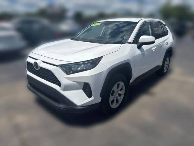 2022 Toyota RAV4 LE FWD photo