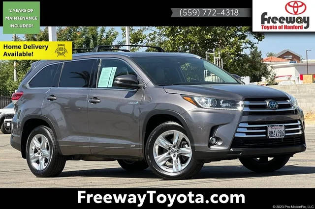 2019 Toyota Highlander Hybrid Limited AWD photo