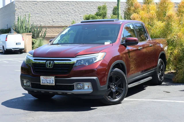 2019 Honda Ridgeline RTL-E AWD photo
