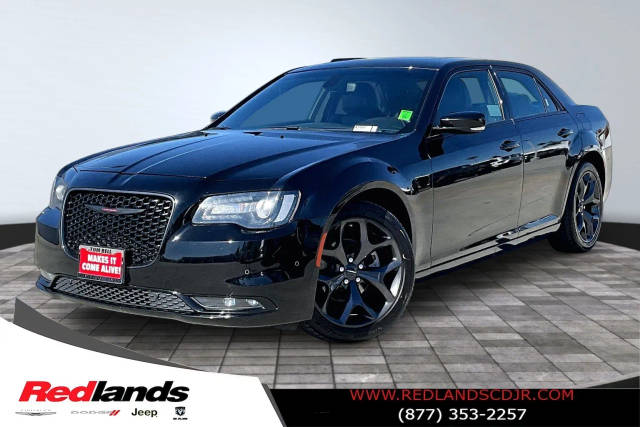 2023 Chrysler 300 300S RWD photo