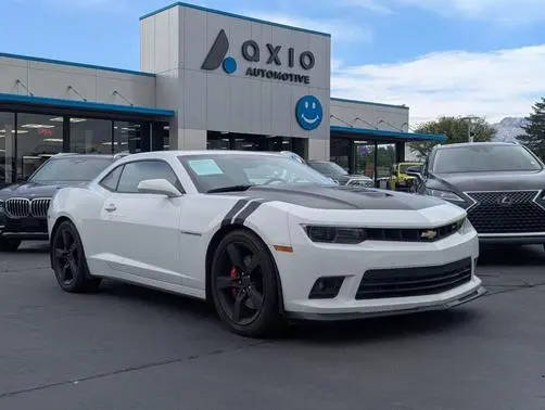 2015 Chevrolet Camaro SS RWD photo