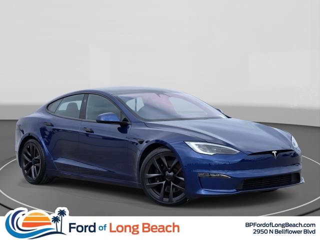 2023 Tesla Model S Standard Range AWD photo