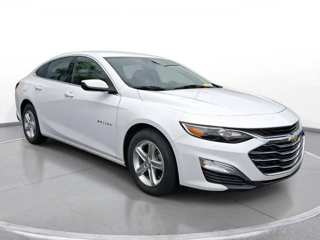 2022 Chevrolet Malibu LS FWD photo