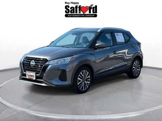 2022 Nissan Kicks SV FWD photo