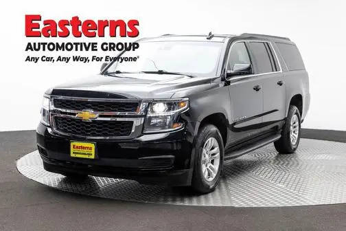 2019 Chevrolet Suburban LT 4WD photo