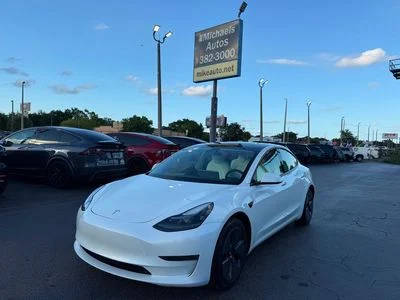2023 Tesla Model 3  RWD photo