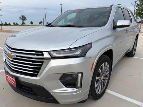 2022 Chevrolet Traverse Premier AWD photo