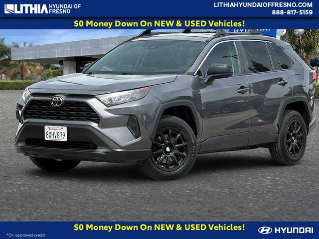 2021 Toyota RAV4 LE AWD photo