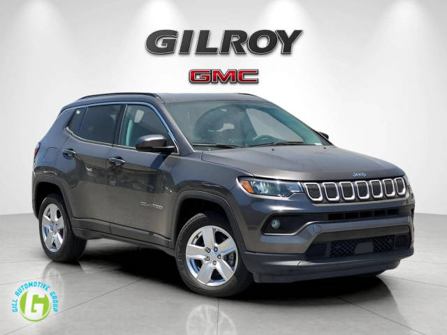 2022 Jeep Compass Latitude 4WD photo
