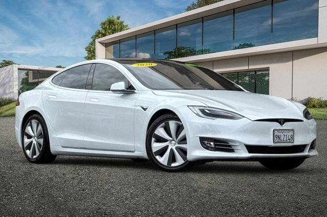 2020 Tesla Model S Long Range AWD photo