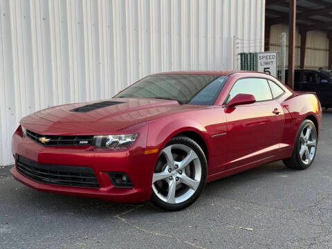 2015 Chevrolet Camaro SS RWD photo