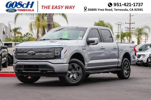 2023 Ford F-150 Lightning LARIAT AWD photo