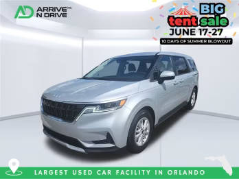 2022 Kia Carnival LX FWD photo