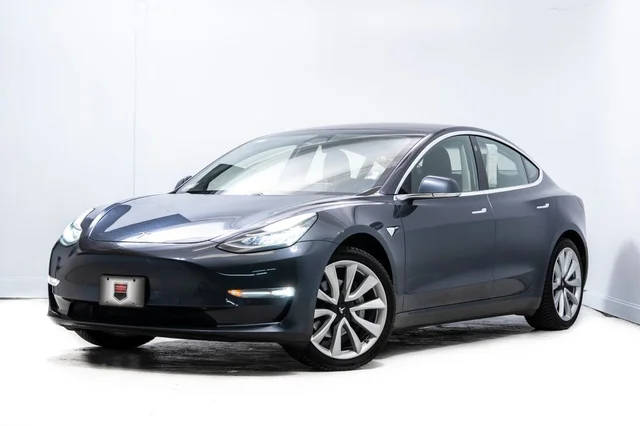 2020 Tesla Model 3 Long Range AWD photo