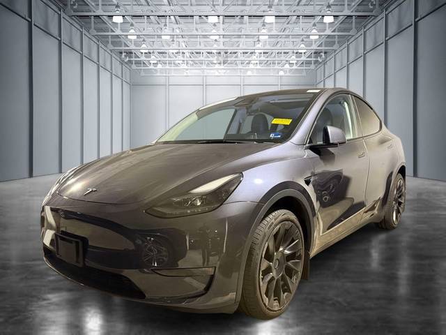 2023 Tesla Model Y AWD photo