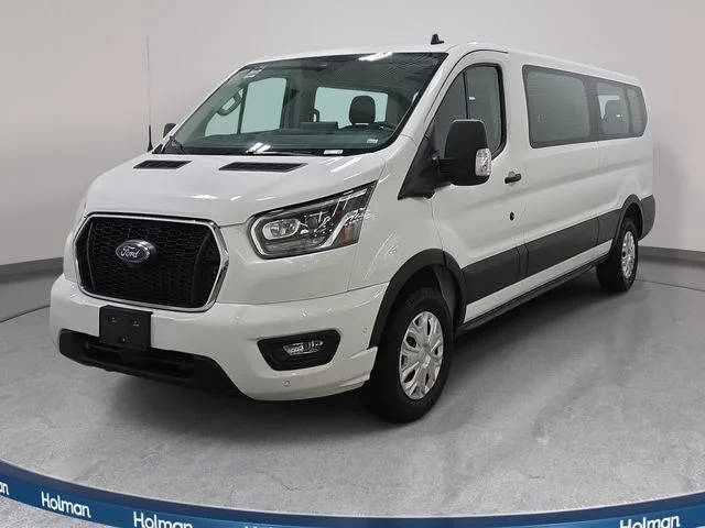 2023 Ford Transit Passenger Wagon XLT RWD photo