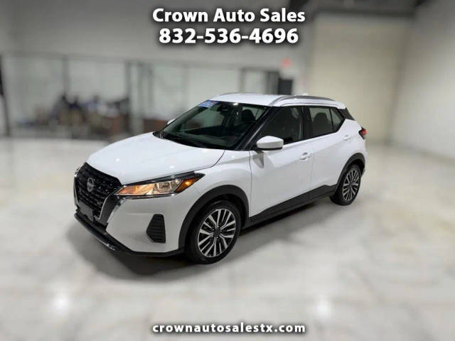 2022 Nissan Kicks SV FWD photo