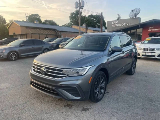 2023 Volkswagen Tiguan SE FWD photo