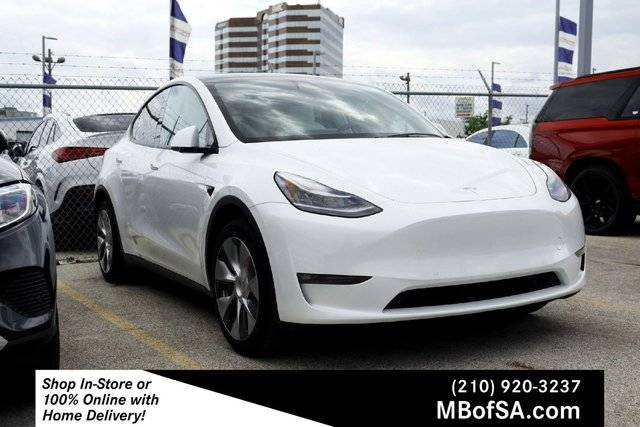 2021 Tesla Model Y Standard Range RWD photo