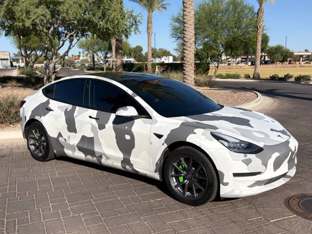 2020 Tesla Model 3 Standard Range Plus RWD photo