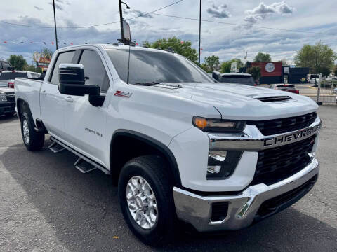2020 Chevrolet Silverado 2500HD LT 4WD photo