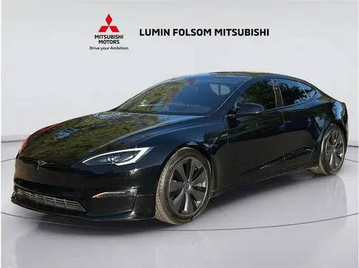 2023 Tesla Model S Standard Range AWD photo