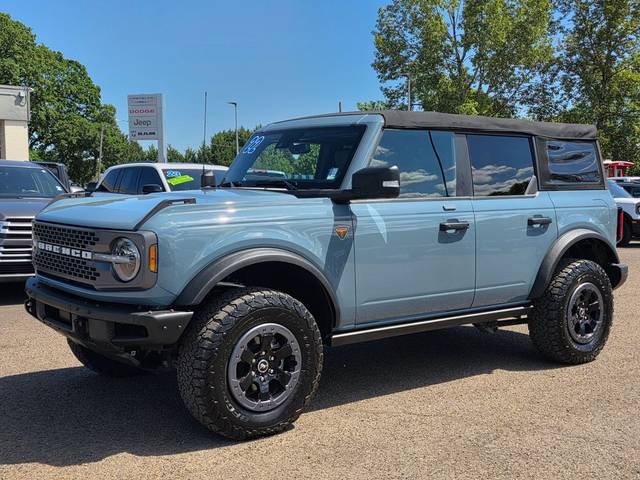2022 Ford Bronco 4 Door Badlands 4WD photo