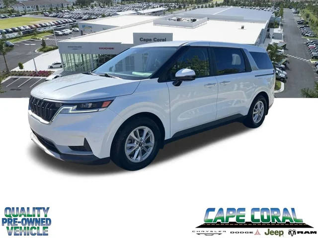 2022 Kia Carnival LXS FWD photo