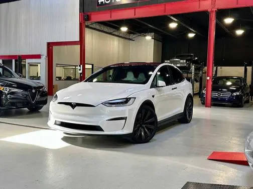 2022 Tesla Model X Plaid AWD photo