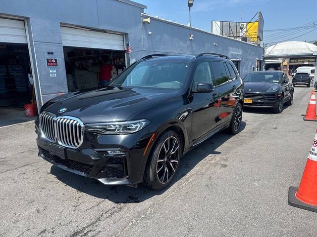 2021 BMW X7 xDrive40i AWD photo