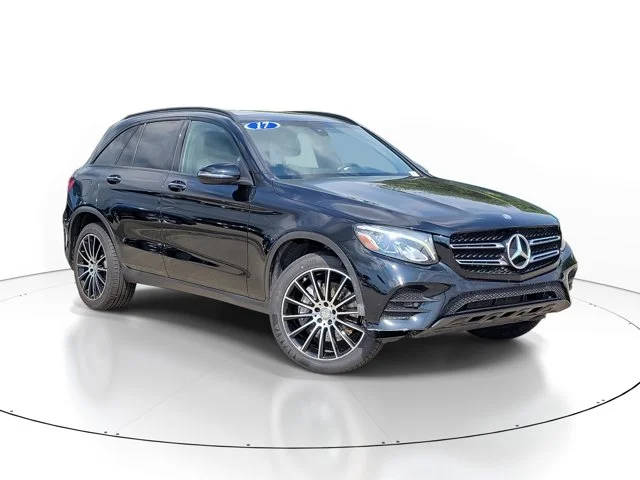 2017 Mercedes-Benz GLC-Class GLC 300 AWD photo