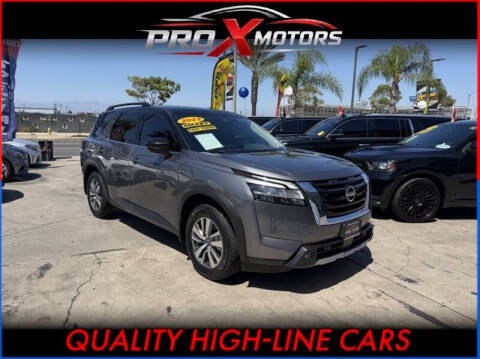2022 Nissan Pathfinder SL FWD photo
