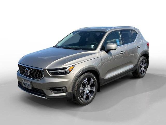 2021 Volvo XC40 Inscription AWD photo