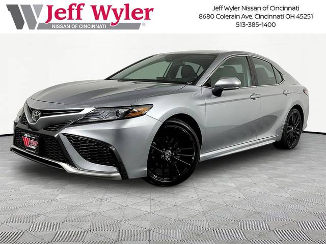 2023 Toyota Camry XSE FWD photo