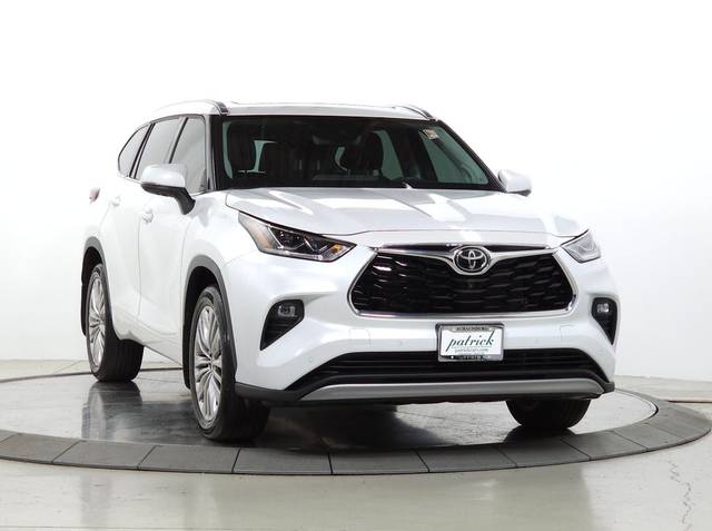 2022 Toyota Highlander Platinum AWD photo