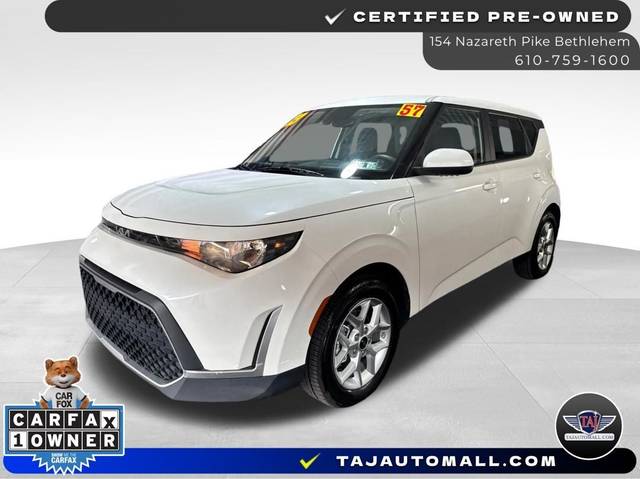 2023 Kia Soul LX FWD photo