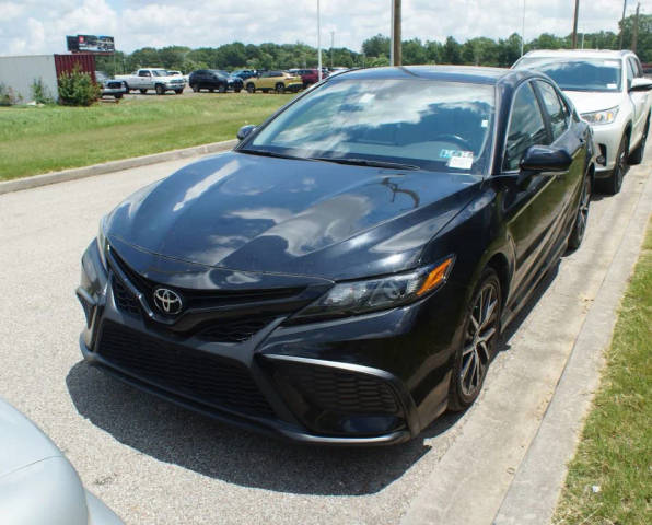 2023 Toyota Camry SE FWD photo