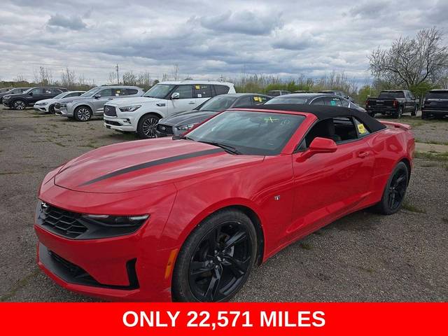 2019 Chevrolet Camaro 1LT RWD photo