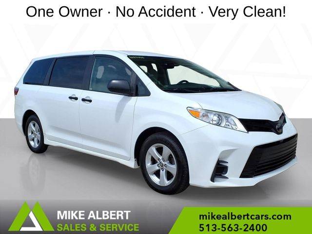 2020 Toyota Sienna L FWD photo