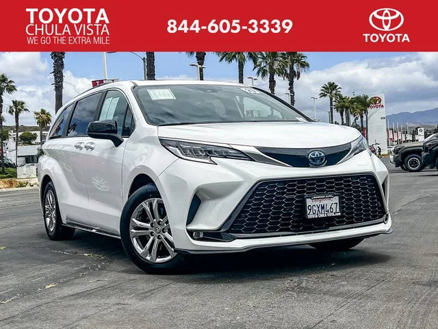 2023 Toyota Sienna XSE AWD photo