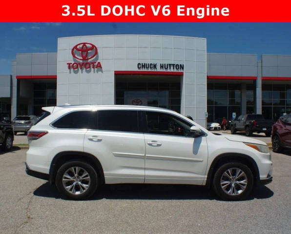 2015 Toyota Highlander XLE FWD photo