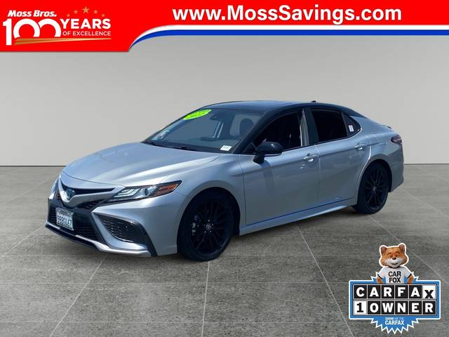 2022 Toyota Camry Hybrid XSE FWD photo