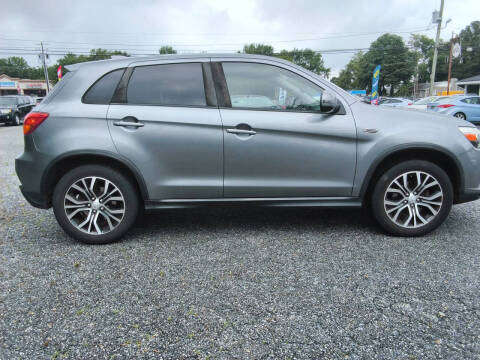 2018 Mitsubishi Outlander Sport SE 2.4 FWD photo