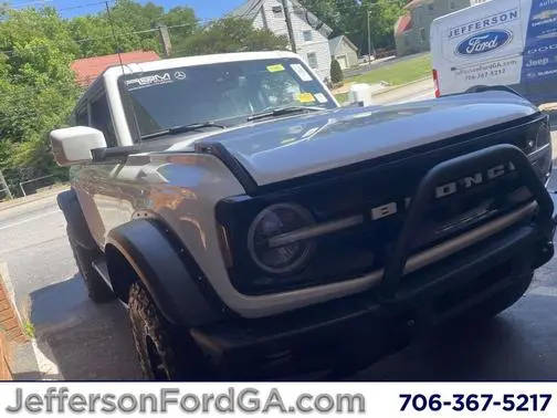 2023 Ford Bronco 4 Door Outer Banks 4WD photo