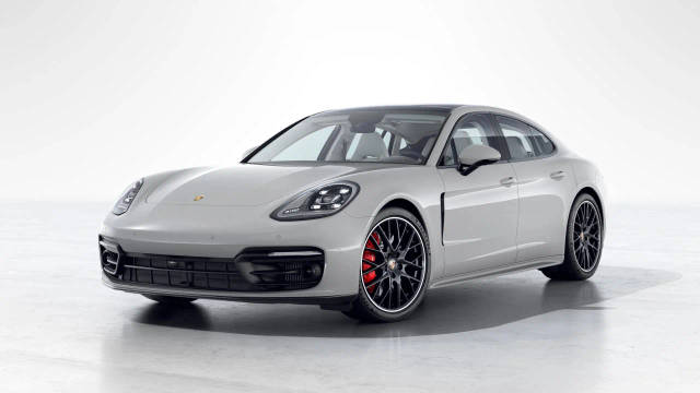 2023 Porsche Panamera 4S AWD photo
