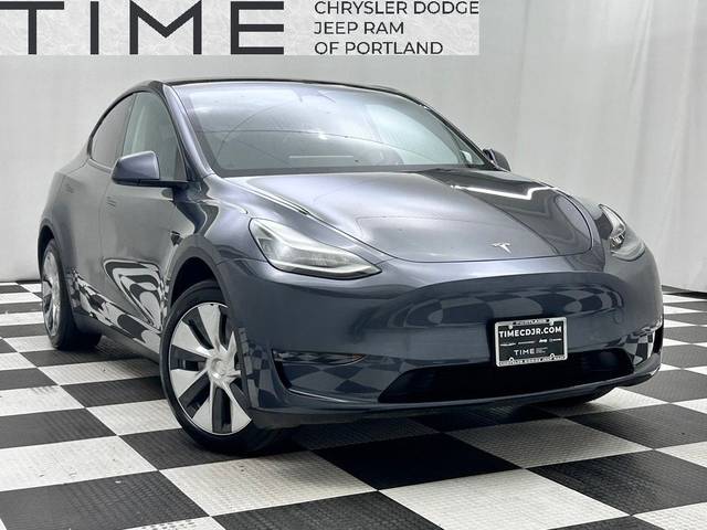 2023 Tesla Model Y Long Range AWD photo