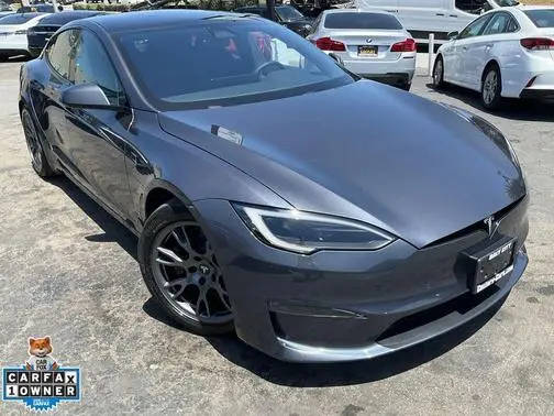 2022 Tesla Model S  AWD photo