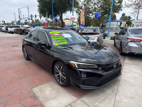 2022 Honda Civic Touring FWD photo