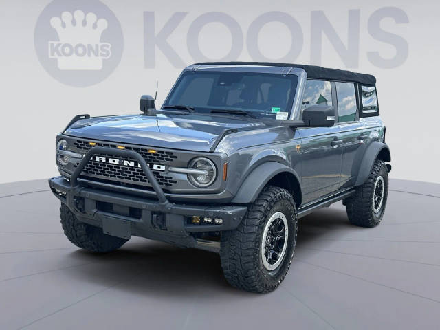 2021 Ford Bronco 4 Door Badlands 4WD photo