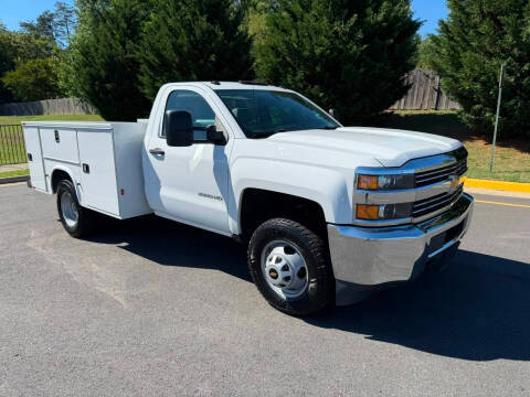 2015 Chevrolet Silverado 3500HD Work Truck 4WD photo